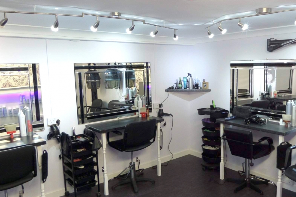 Visions Unisex Hair Salon
